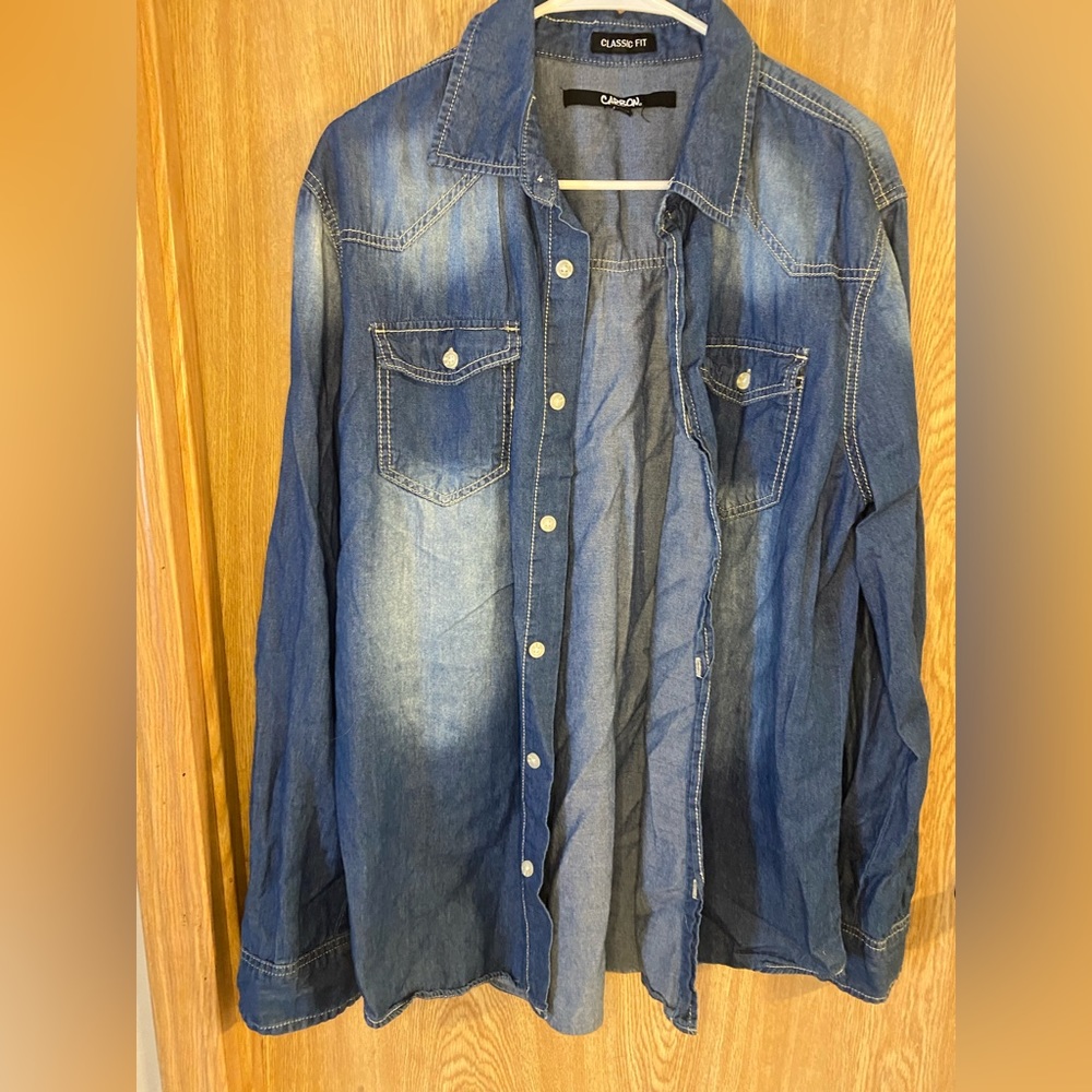 Women’s denim shirt